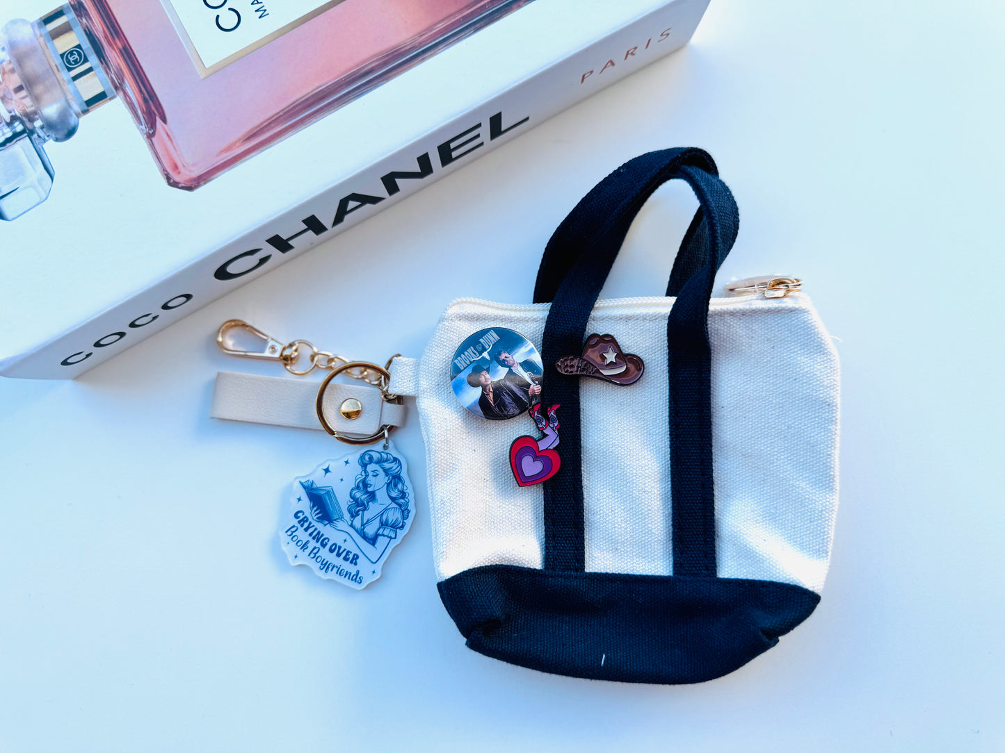 BFS- mini tote bag charm 12