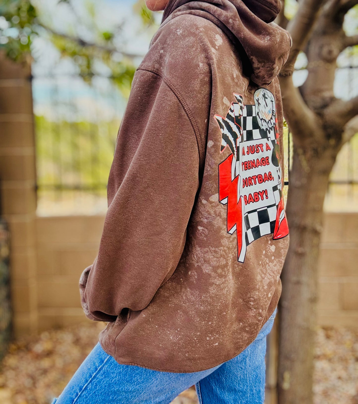 CD- NECKLACE Hoodie y2k band groupie - lace vintage wash+ Men’s unisex size LARGE - Cut off bottom band hem