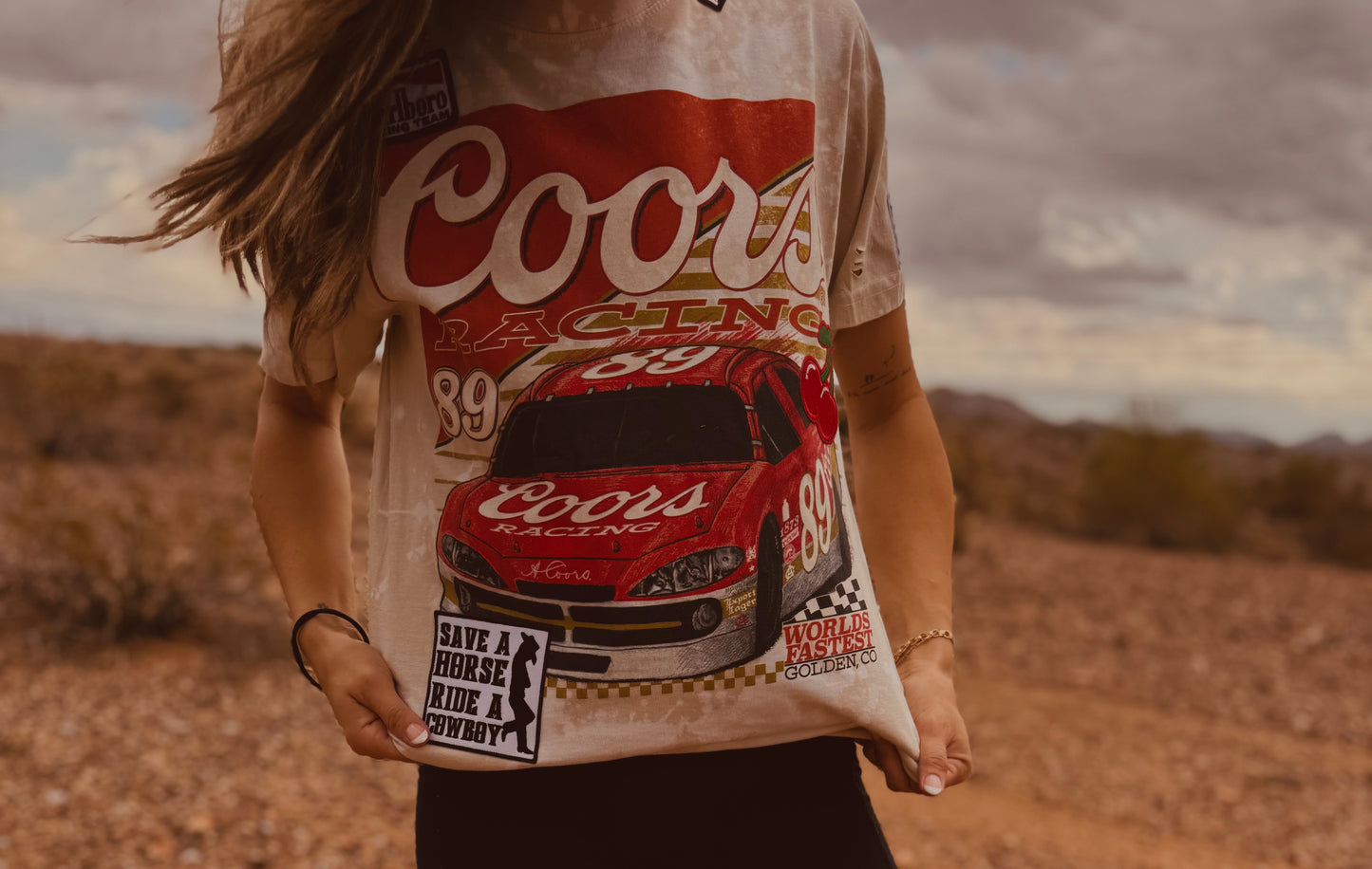 VT- vintage race babe - crème TSHIRT