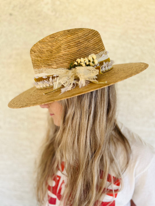 Vintage gold straw