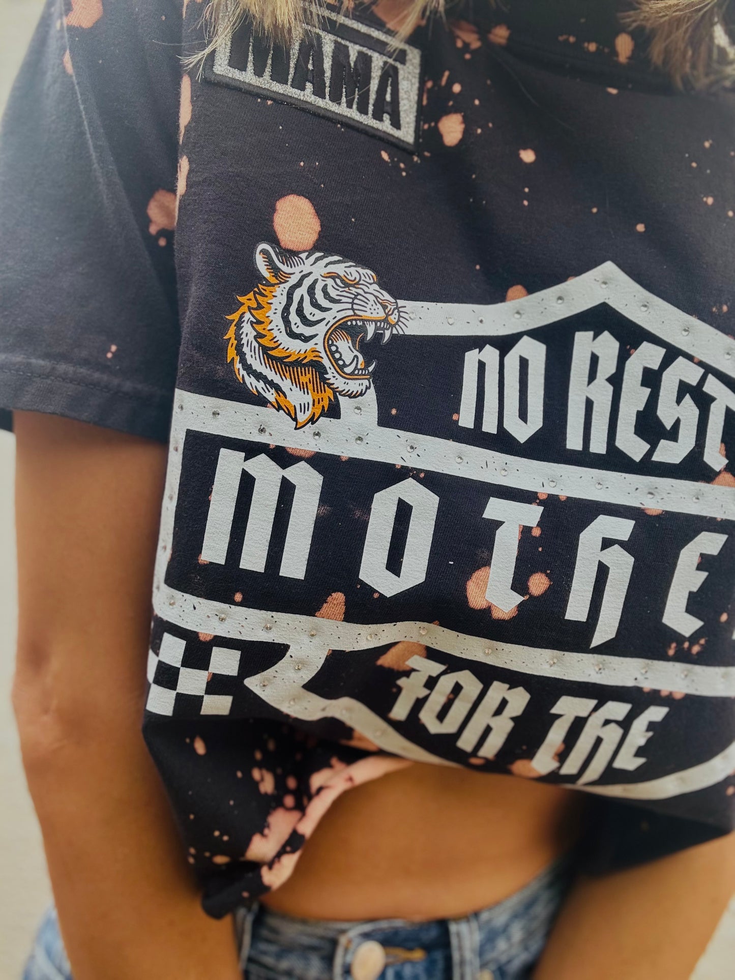 DT-NO REST MAMA+ I + Dad Tshirt SMALL