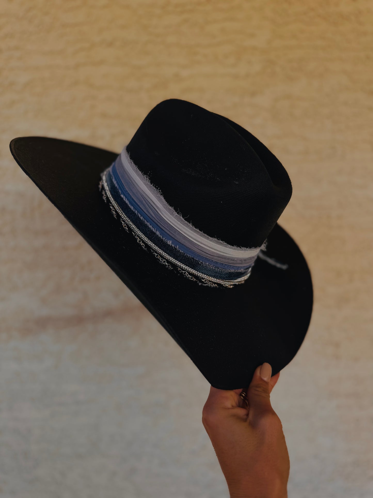 CB- Silver & Denim Horse BRIM- CLASSIC STRAW COWGIRL