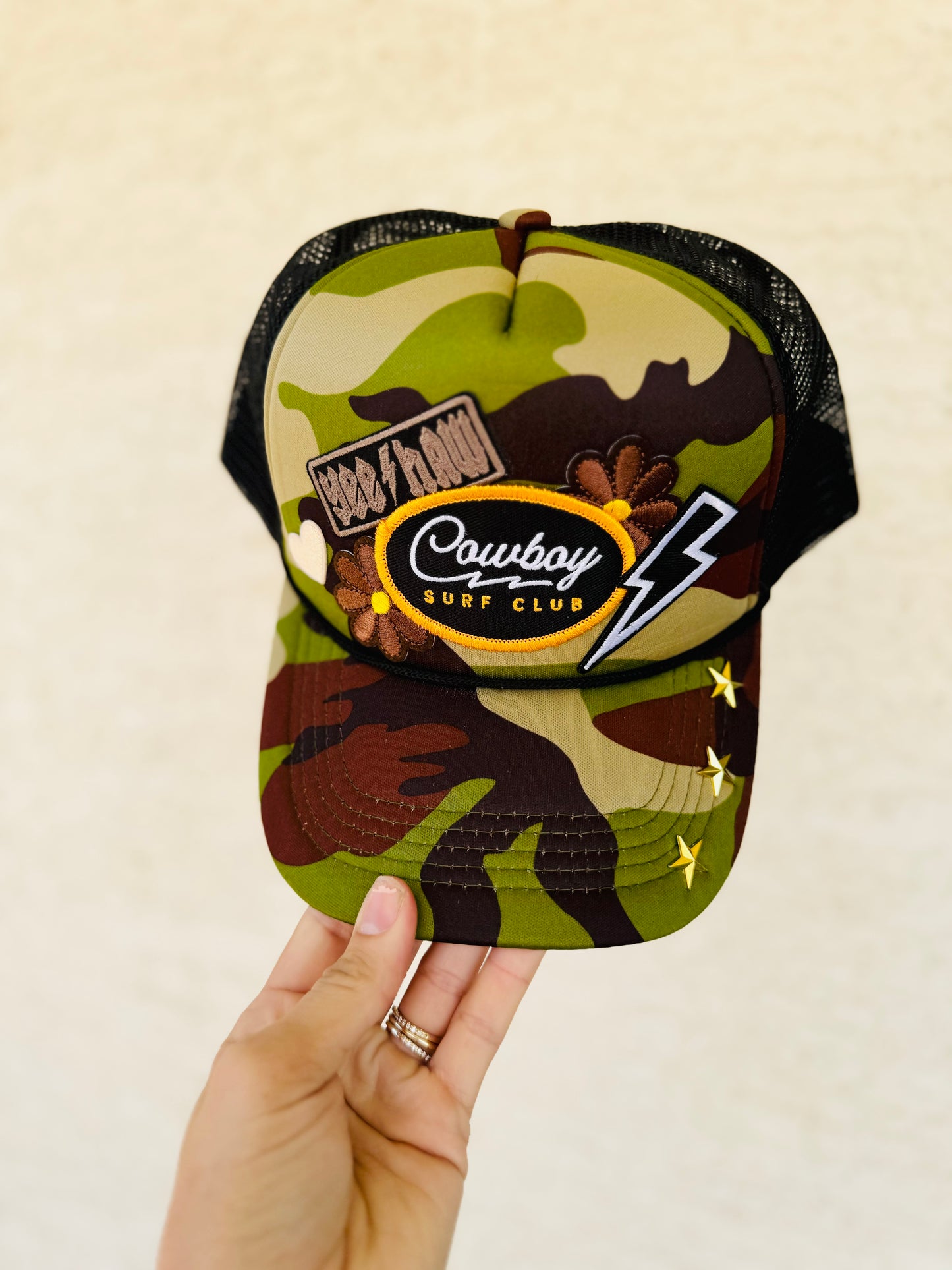 CM CO. Camo cowboy Trucker