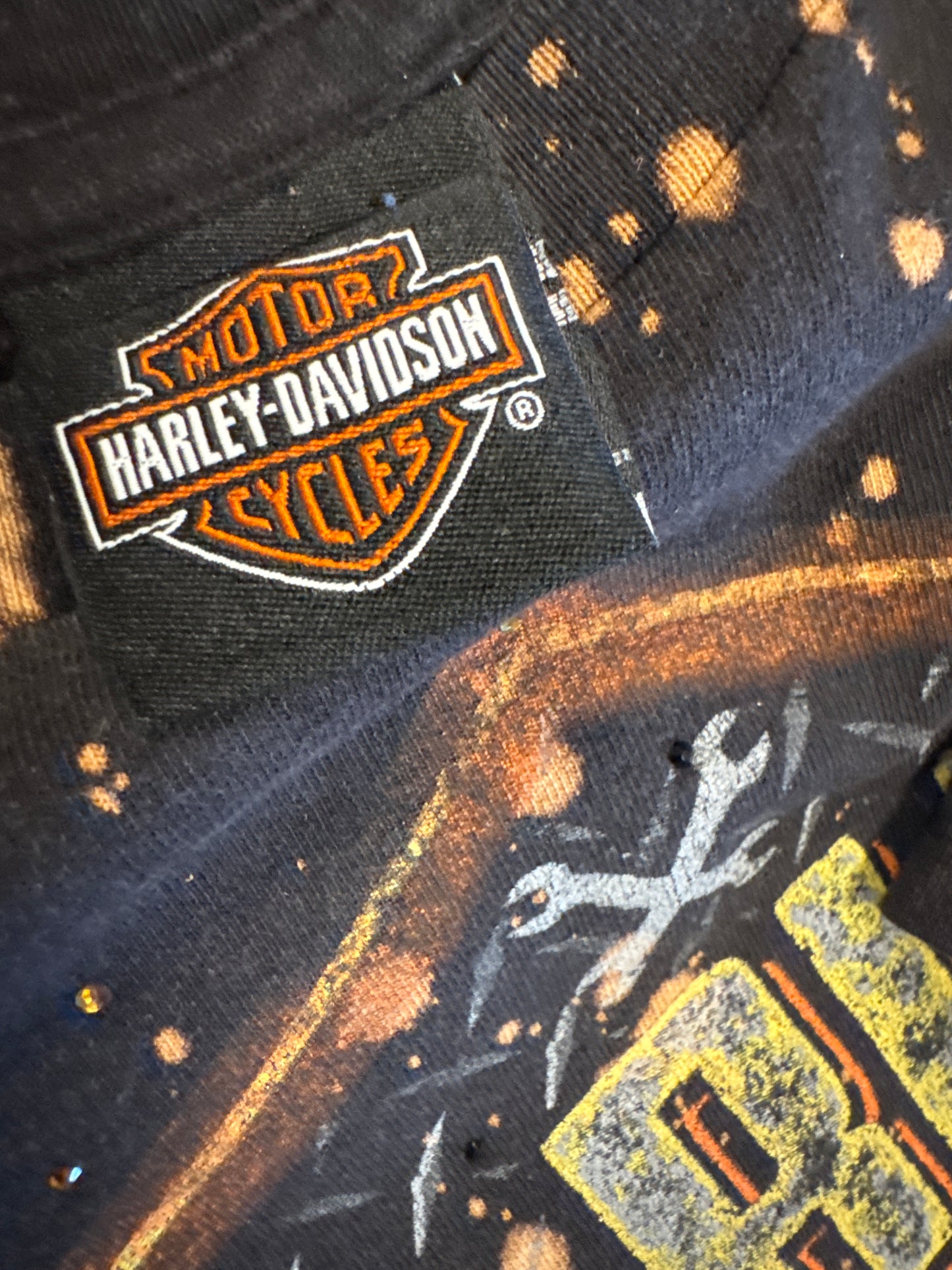 HD-AUTH TAG VINTAGE HD ORANGE DISTRESSED LIVE FAST RIDe HARD - MENS LARGE
