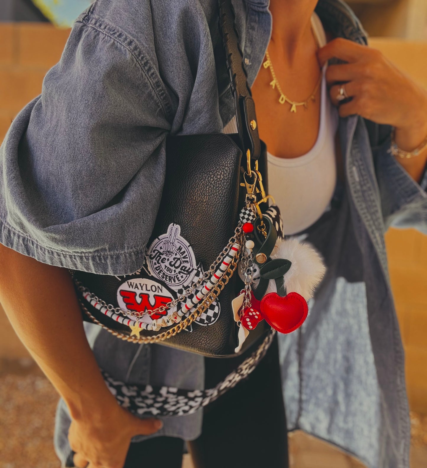 FC-day you deserve Waylon handbeaded charms+black bag with printed guitar strap *TOMBSTONE*