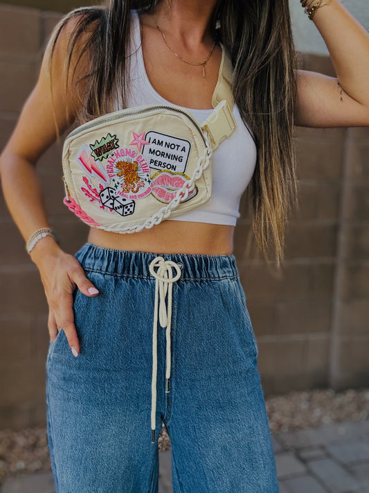 BB- Feral moms club tiger -CREME BELT BAG