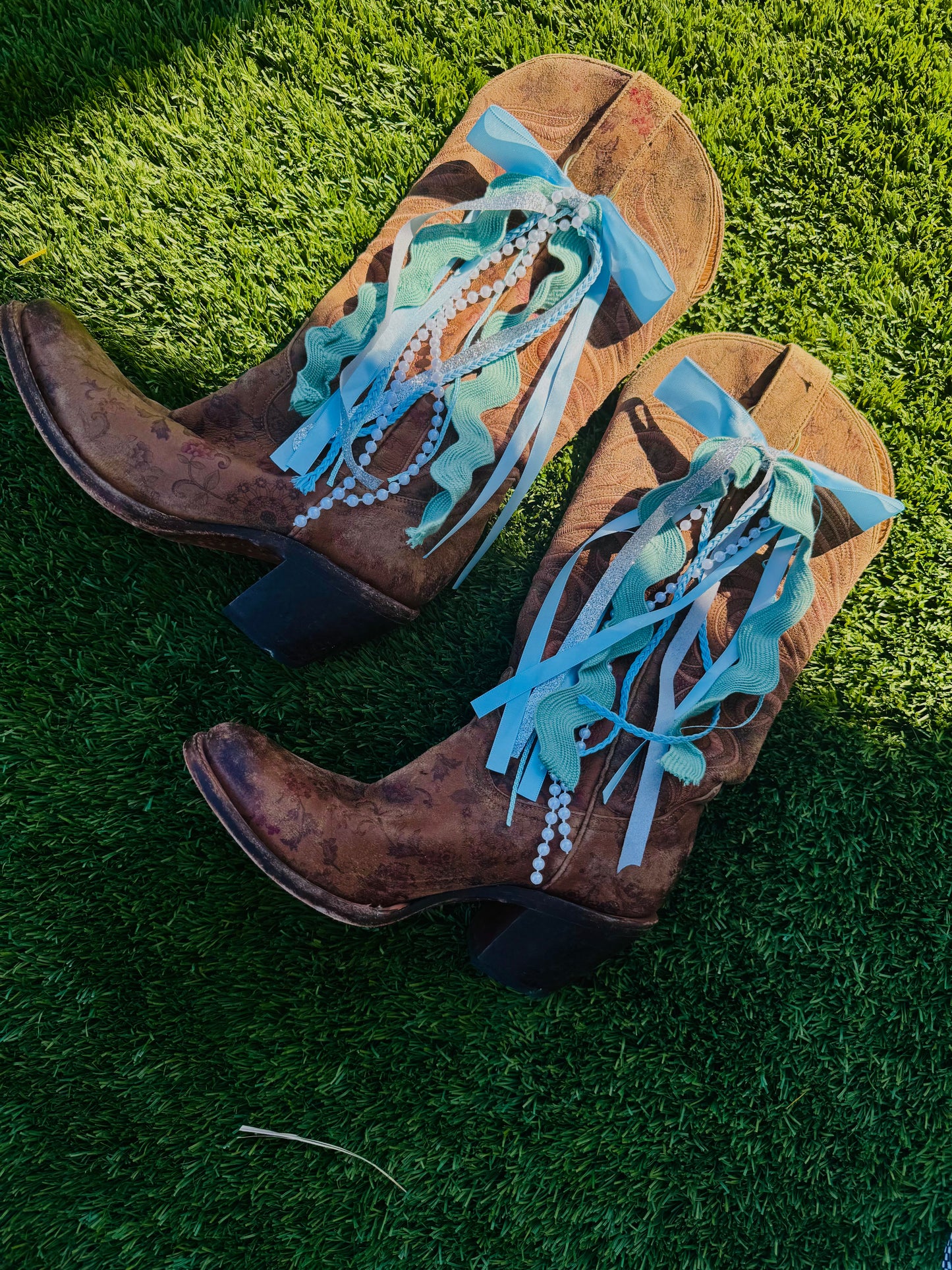 BB- baby blue and teal BOOT BOWS