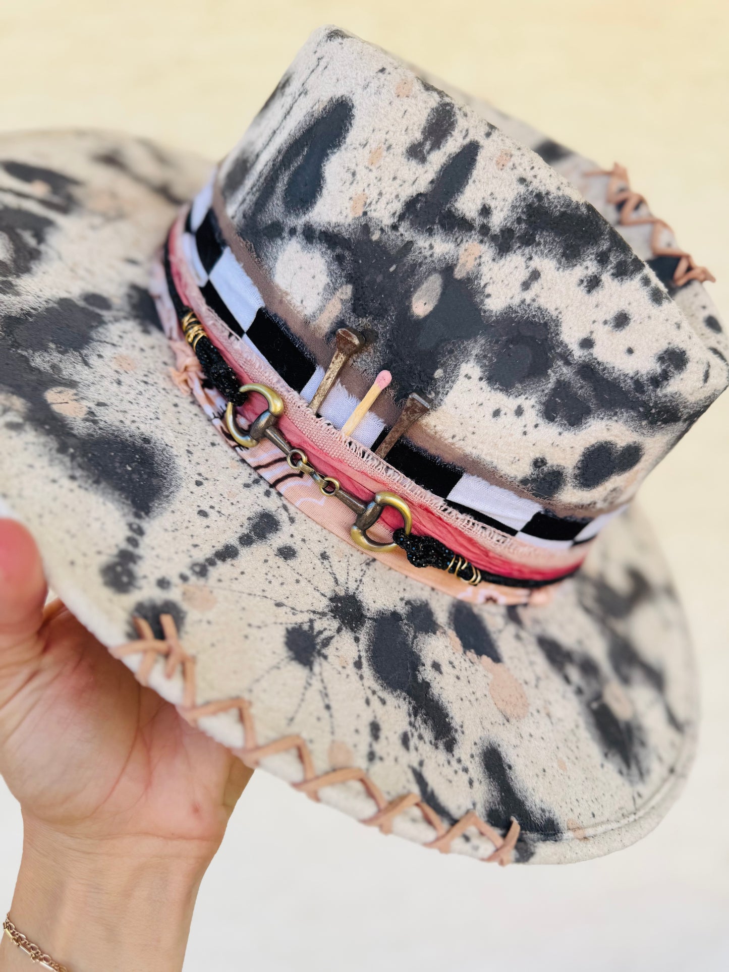 CB- BoldBabe dyed- Flat Brim