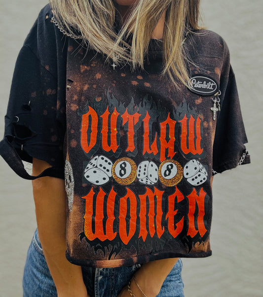 VTS- outlaw women+ Vixen Tshirt