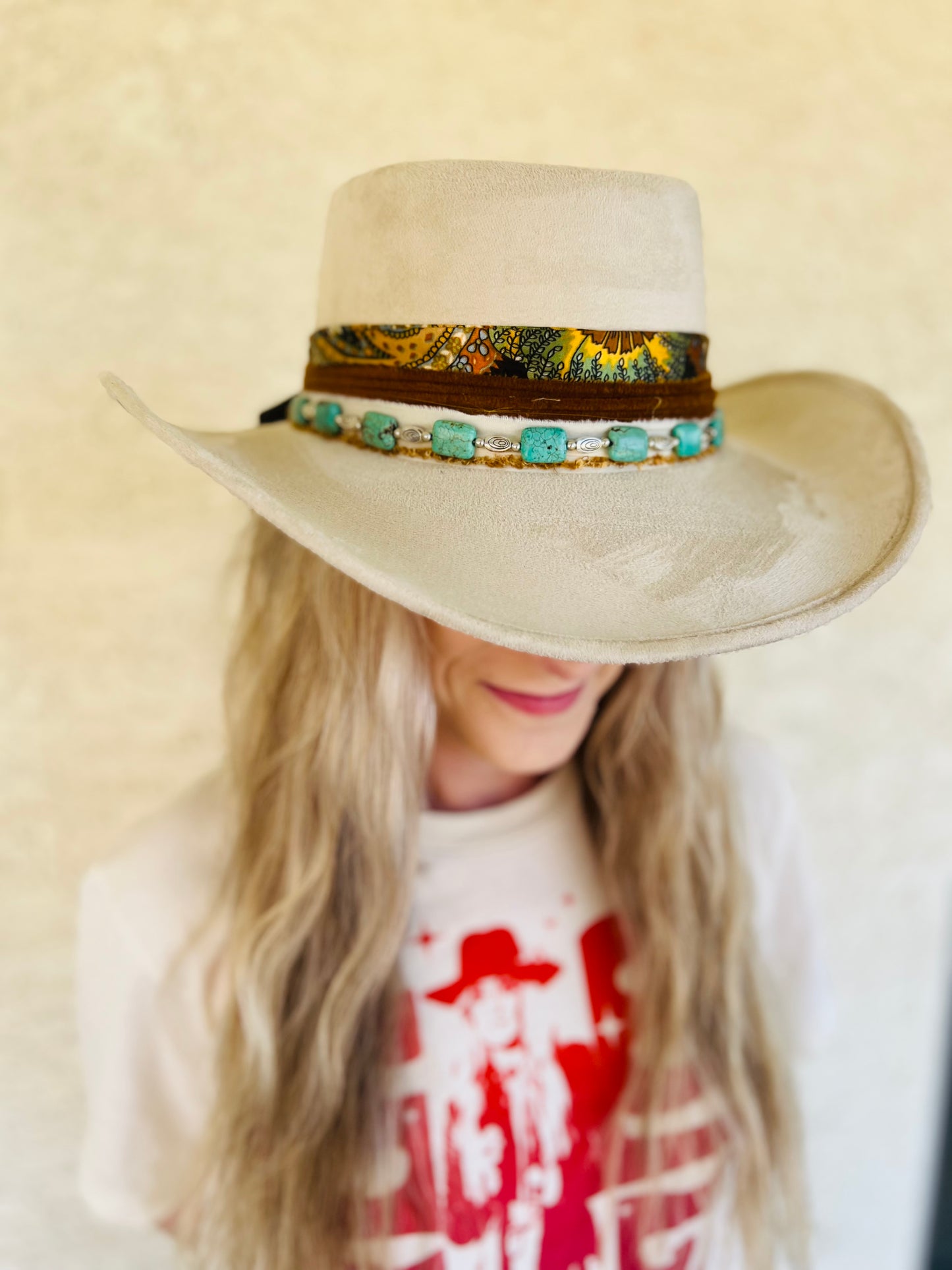 Long live cowgirl gambler