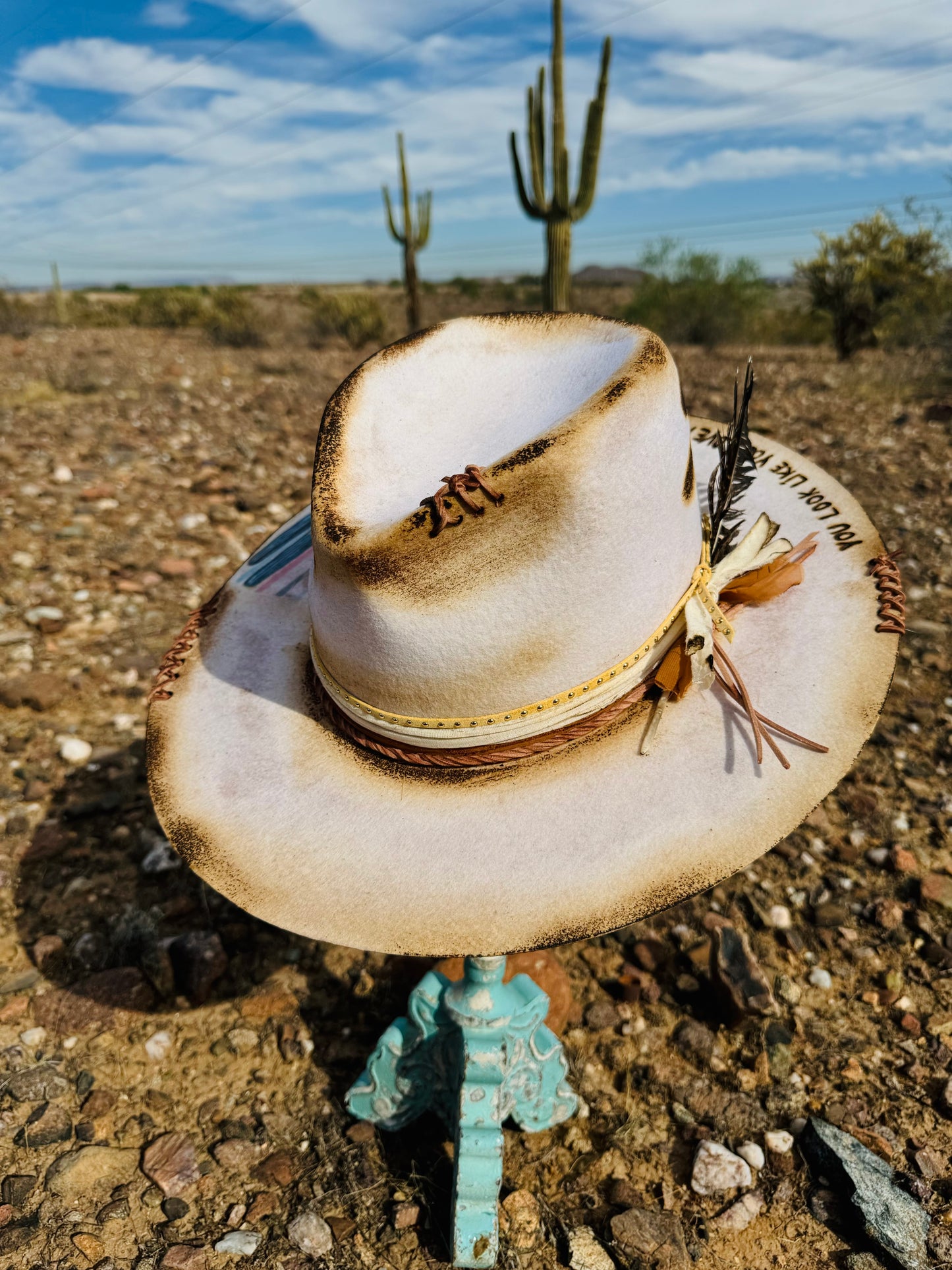 10- Vintage Love me Saguaro