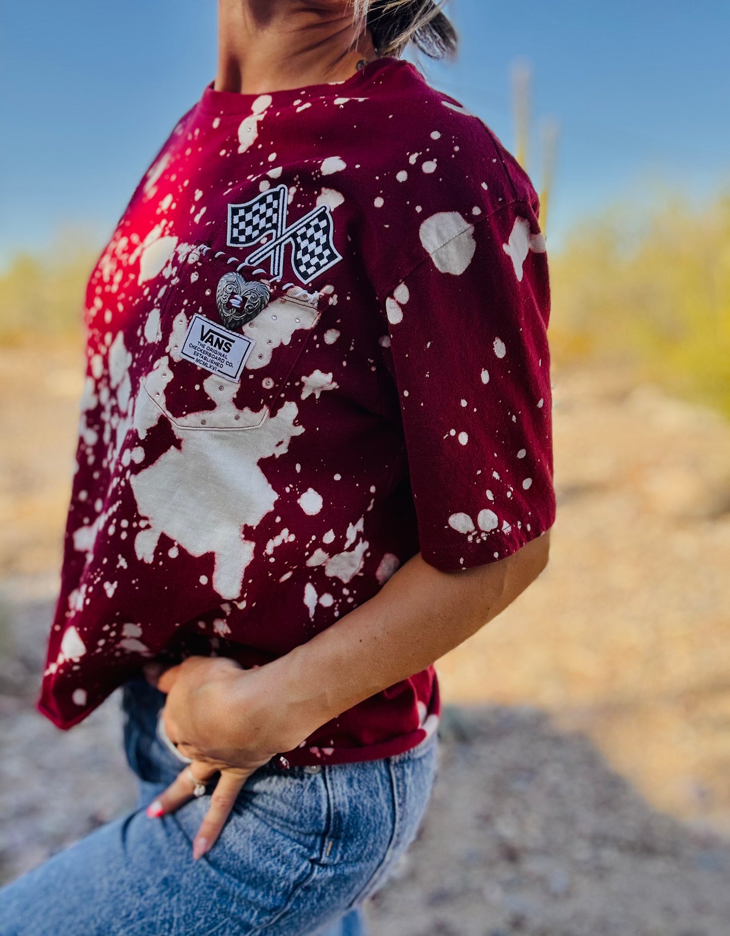 HD-race flags skate dad - maroon DISTRESSED POCKET SHIRT - MENS MEDIUM CUT