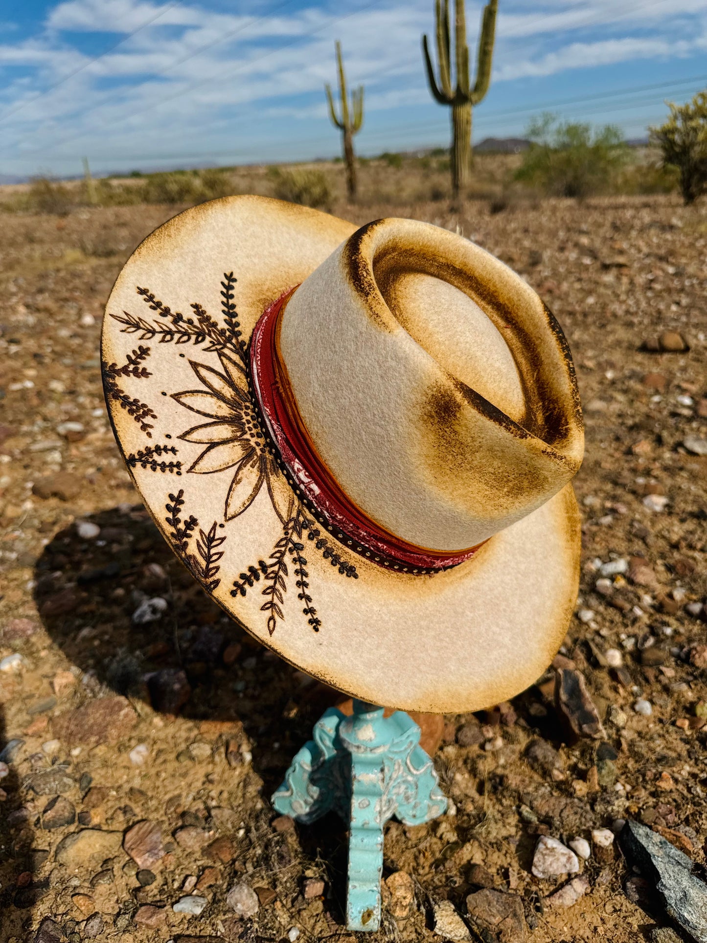 10- Vintage Fall Flowers Brim