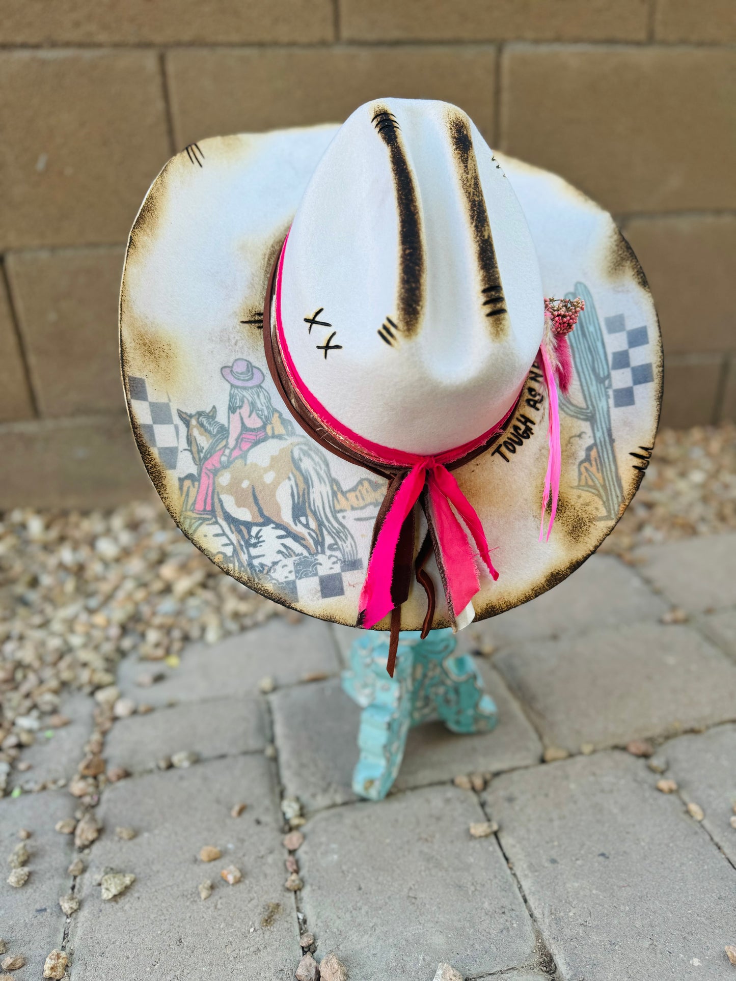 HR- Edgy Cowgirl + Vintage Ivory Brim