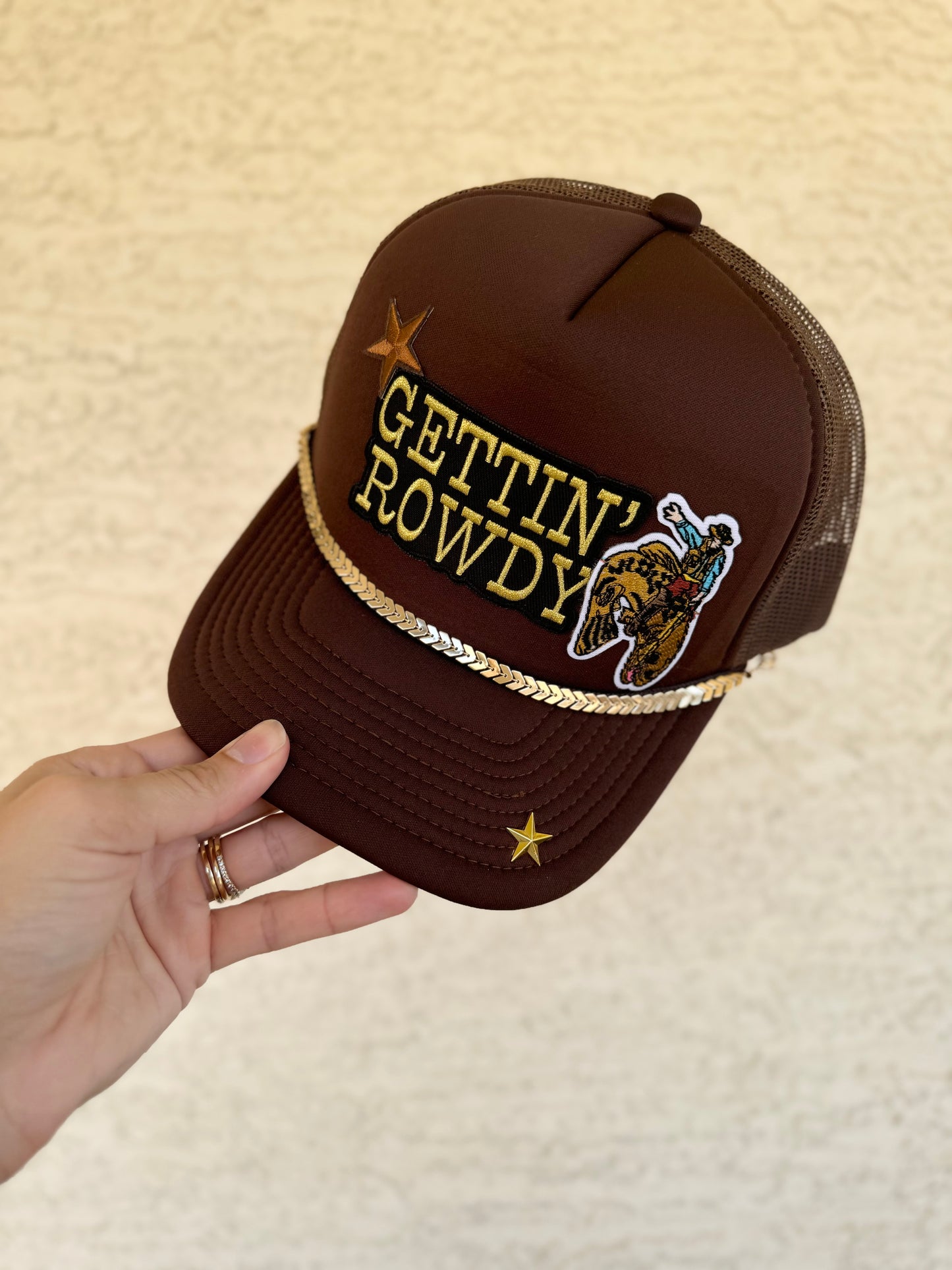 888 gettin rowdy bass cowboy brown