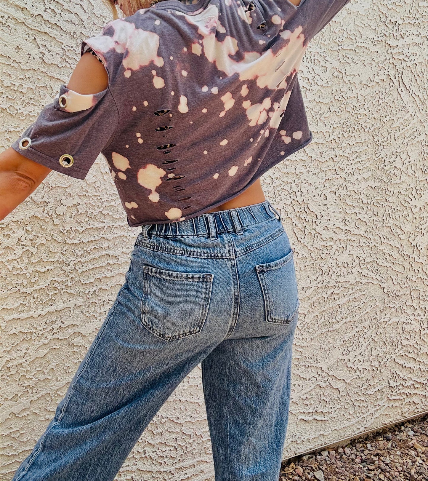 TEE-grungy skater babe - DAD TEE SMALL
