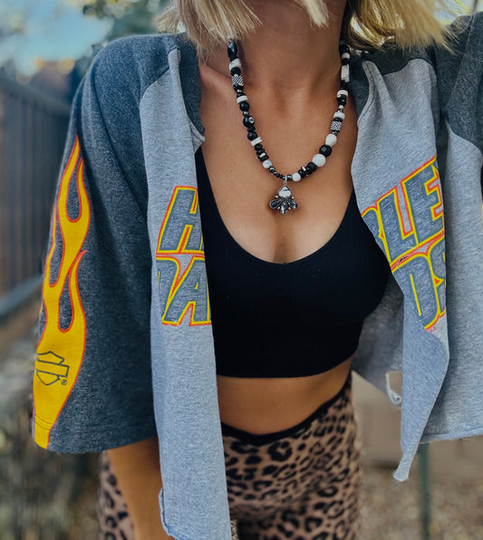 NC-black and white spade +Handmade chunky beaded necklace
