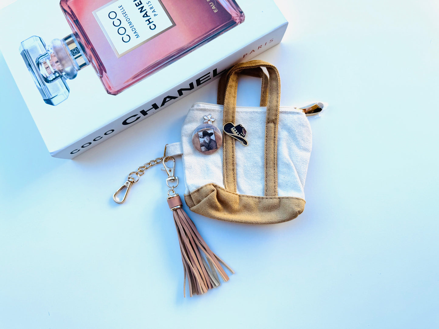 BFS- mini tote bag charm 15