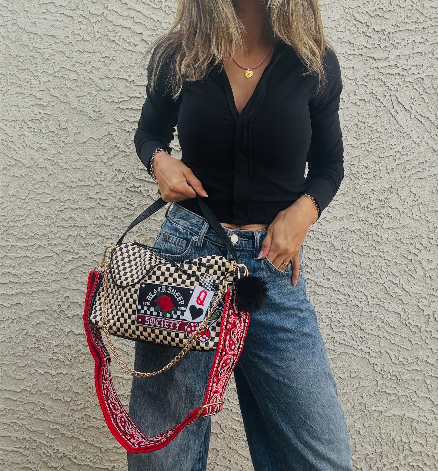 AM-black sheep society QUEEN +** GILBERT ** multi straps