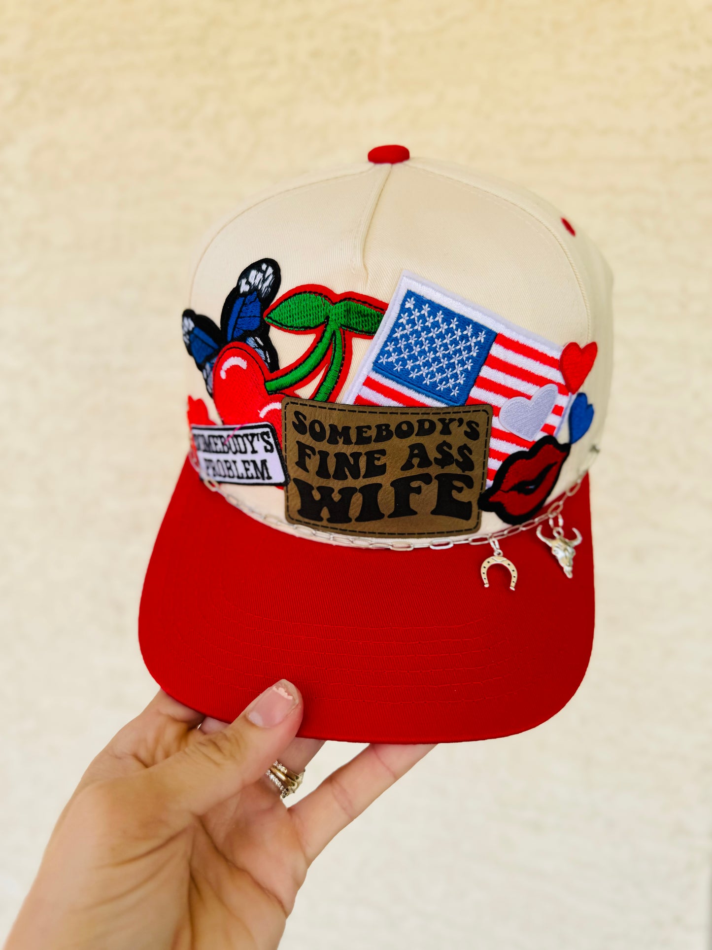 CM CO. Somebody’s wife murica vintage Trucker