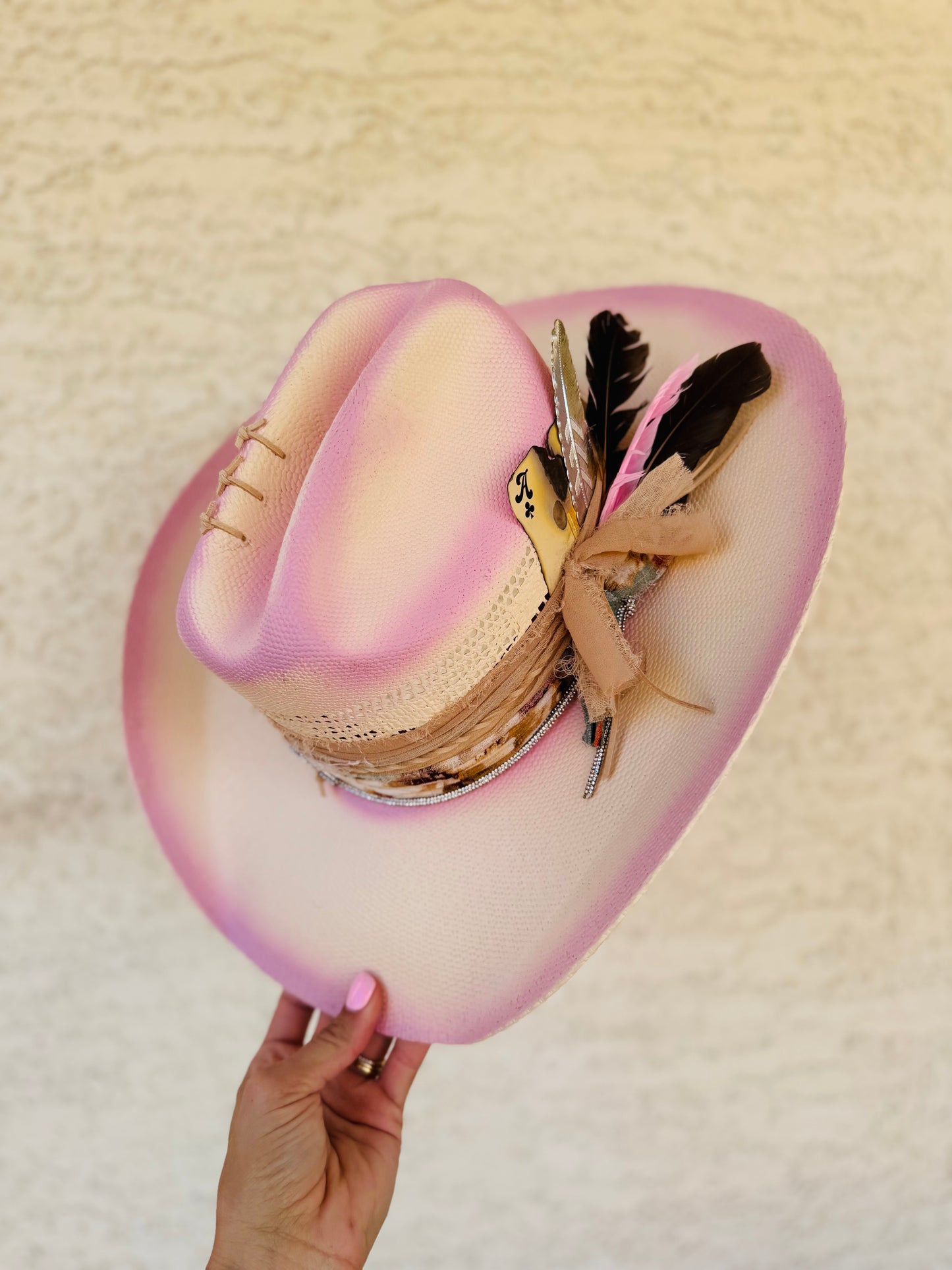 CB- DUSTY PINK BRIM- CLASSIC STRAW COWGIRL