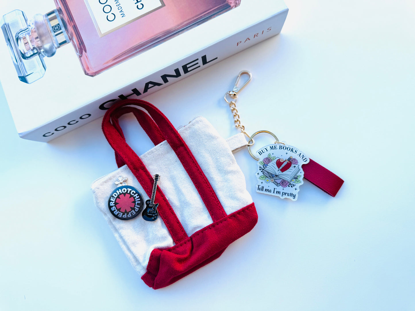 BFS- mini tote bag charm 19