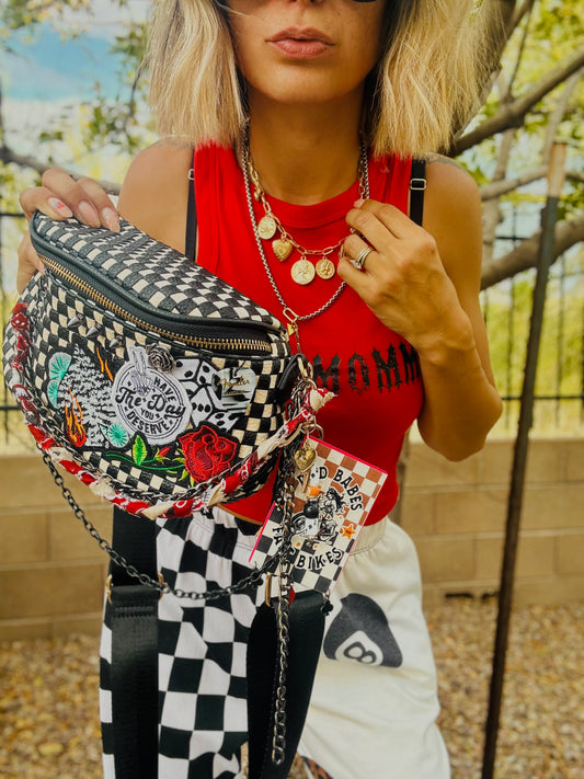CO- have the day you deserve rad women + PHOENIX BAG black checkered -