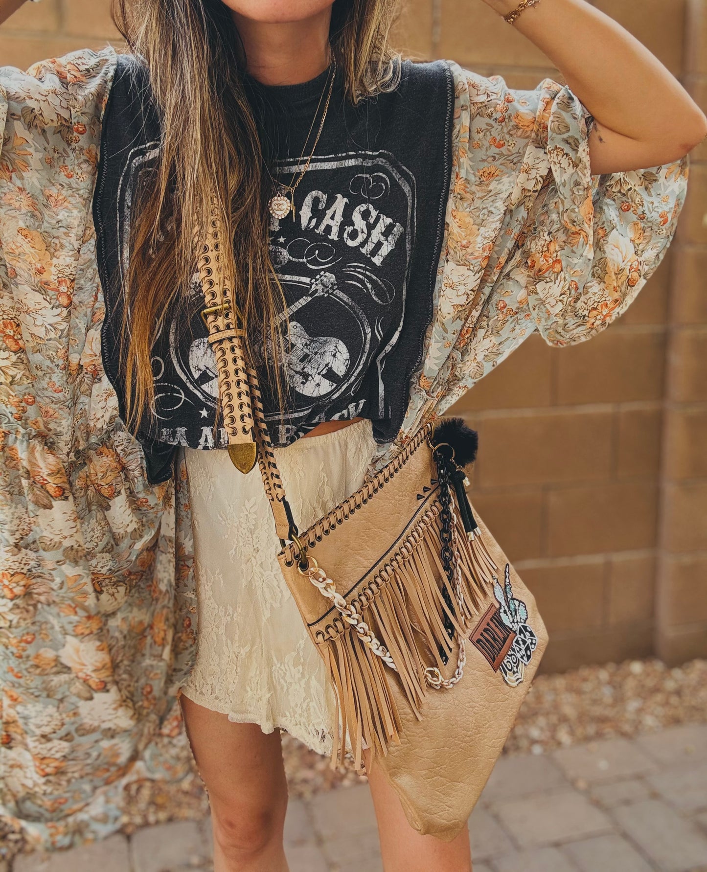 OO-DARLIN TURQUOISE SKULL HAND-CREME FRINGE BUCKLE crossbody