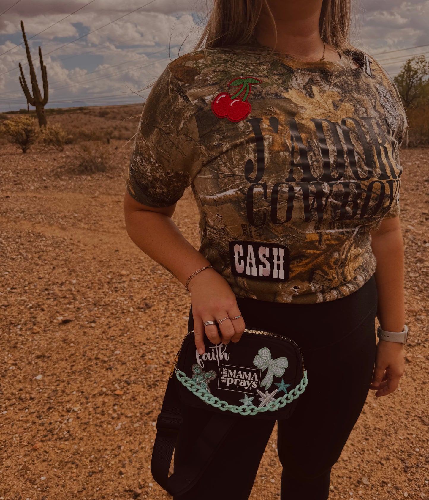 VT- COWBOYS rhinestone skull cash and other western babe patches - REALTREE CAMO TSHIRT