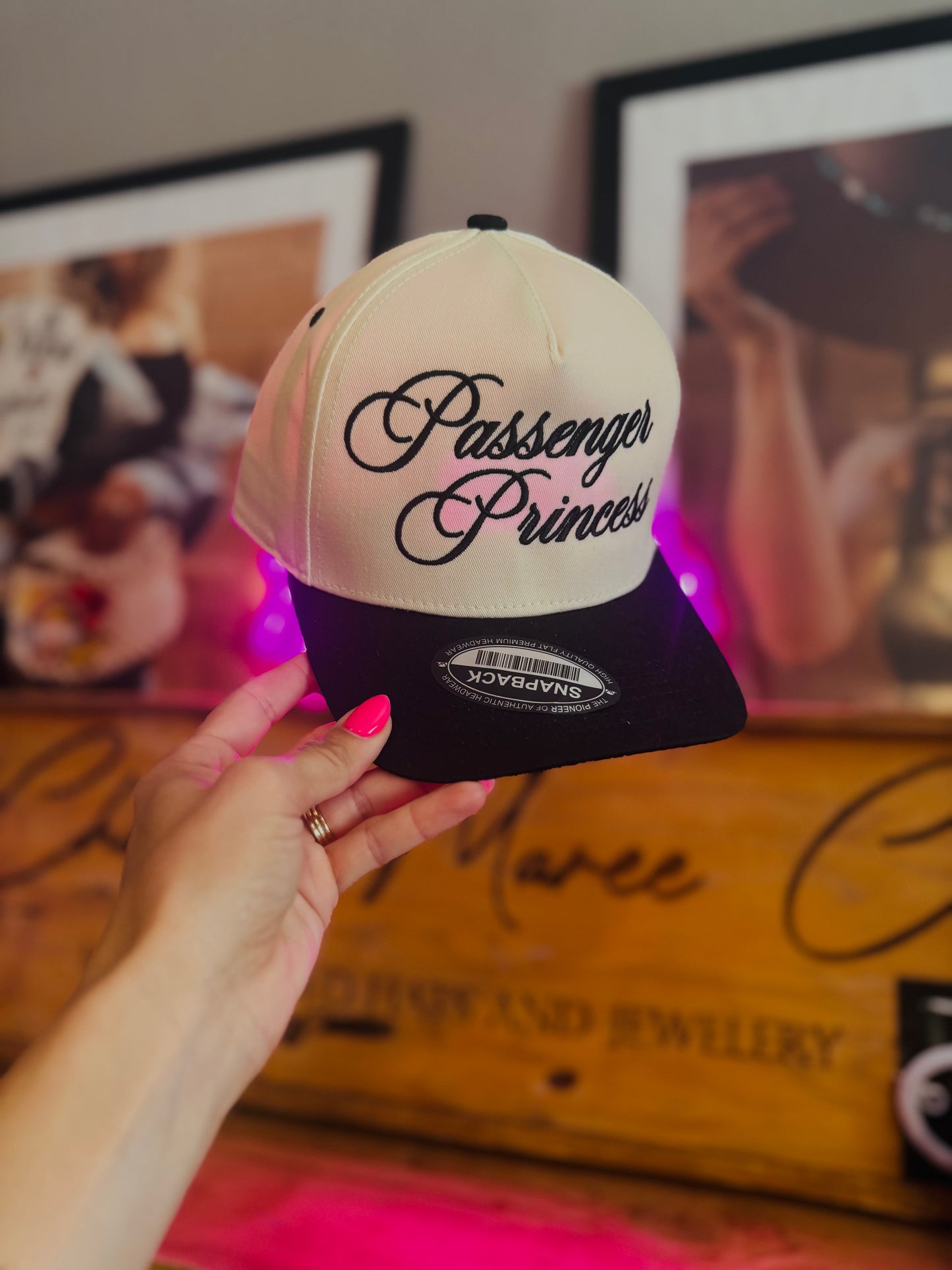 CT- passenger princess* black two tone canvas SNAPBACK TRUCKER