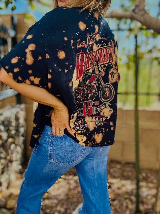 TEE-bike babe - DAD TEE XL split front with chains cropped