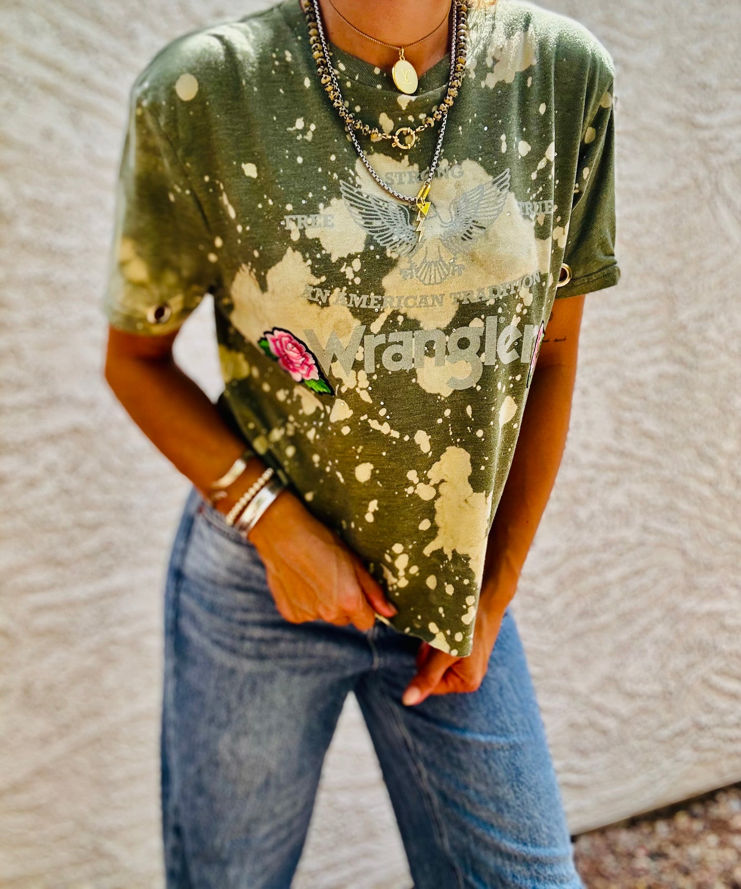 TEE-pink rose wrang metal sleeeves - DAD TEE SMALL