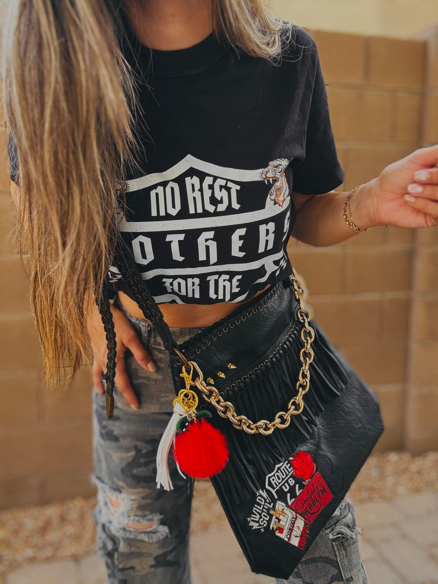 OO-somebody’s problem Wild soul - BLACK FRINGE  buckle CROSSBODY