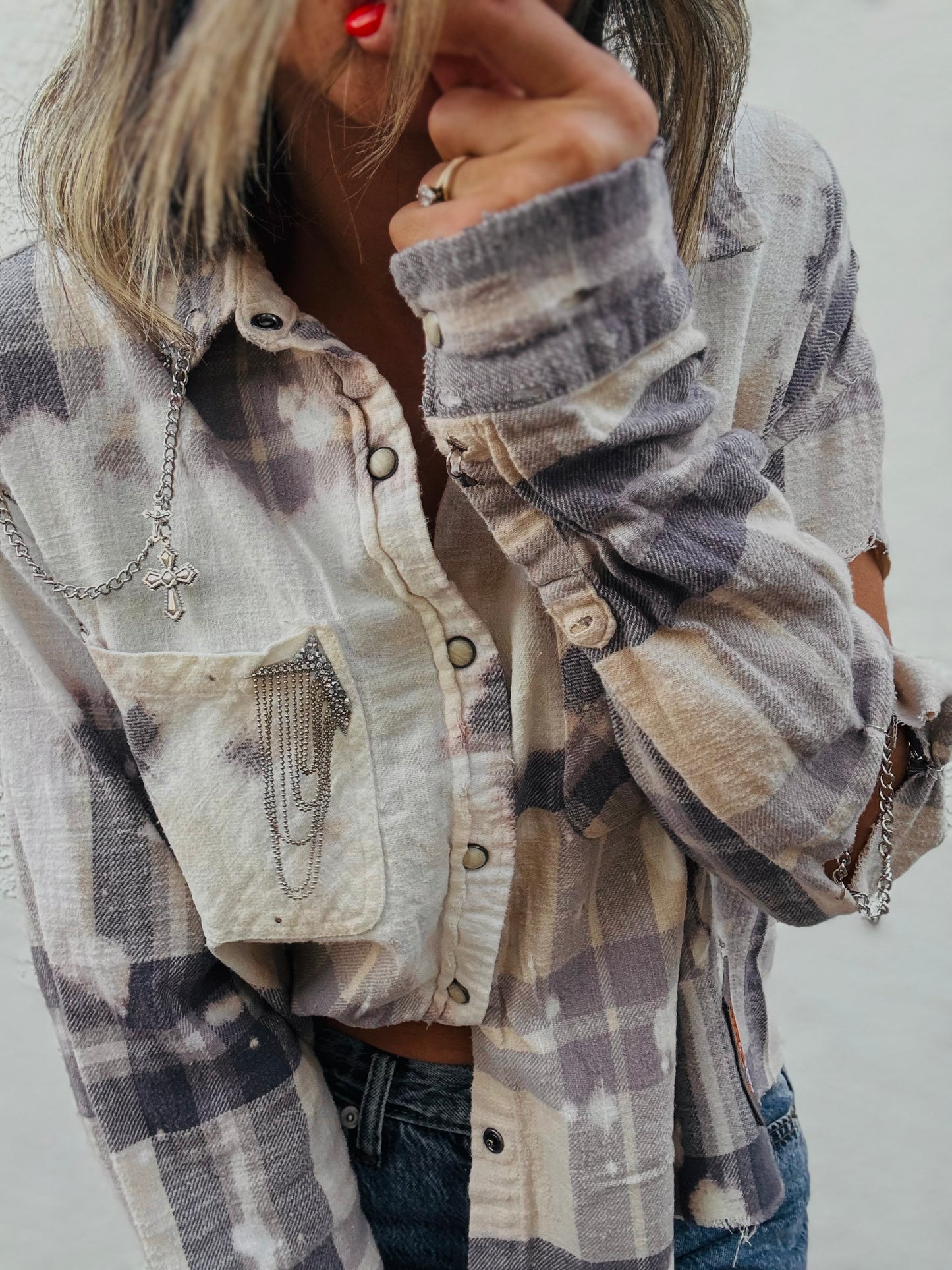 VTS- Bet on yourself + Vixen long sleeve Flannel
