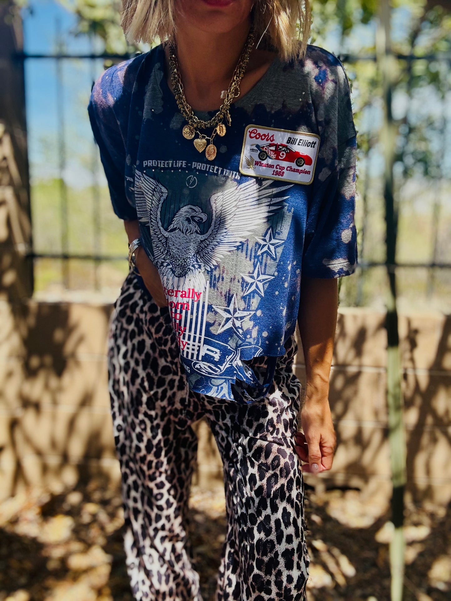 TEE-dilly dally eagle   -DAD TEE XL