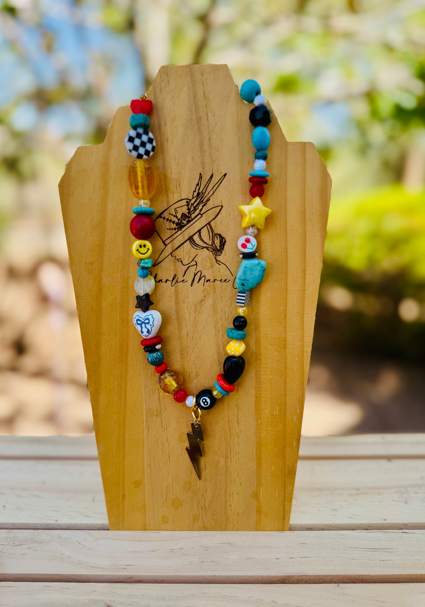 NC-metal lightning bolt prime color mood+Handmade chunky beaded necklace