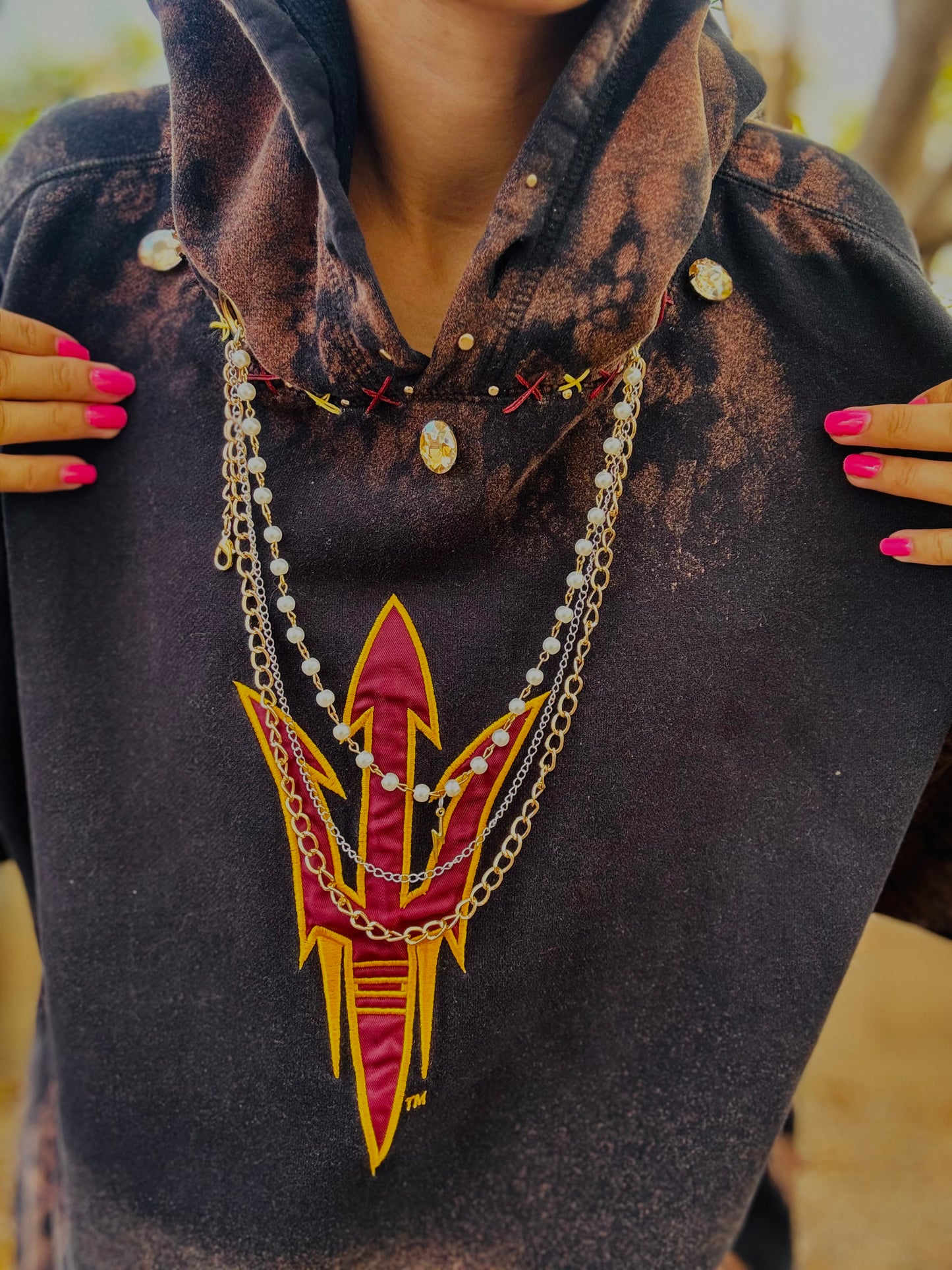 CD- NECKLACE HOODIE MAROON AND GOLD COLLAGE BABE  - lace vintage wash+ Men’s unisex size 2XL- Cut off bottom band hem