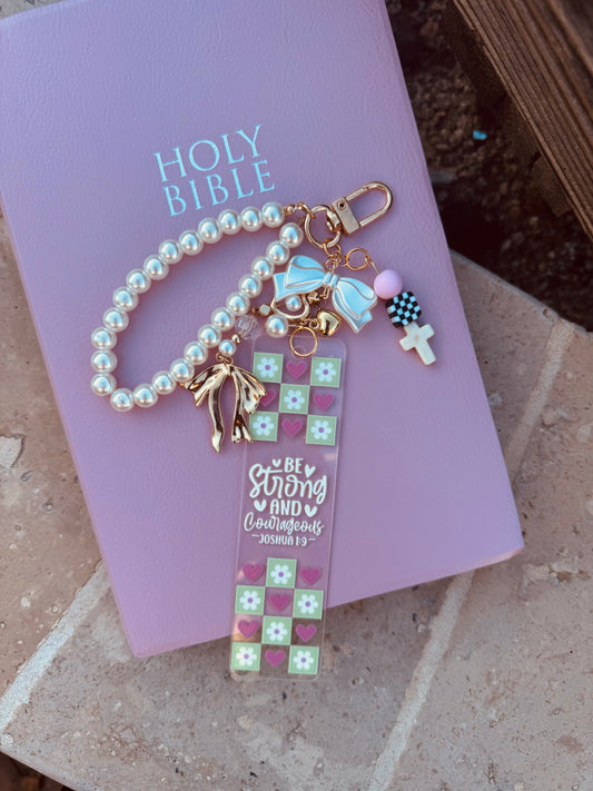 BBC-BIBLE VERSE +hand beaded+ be strong and courageous 1