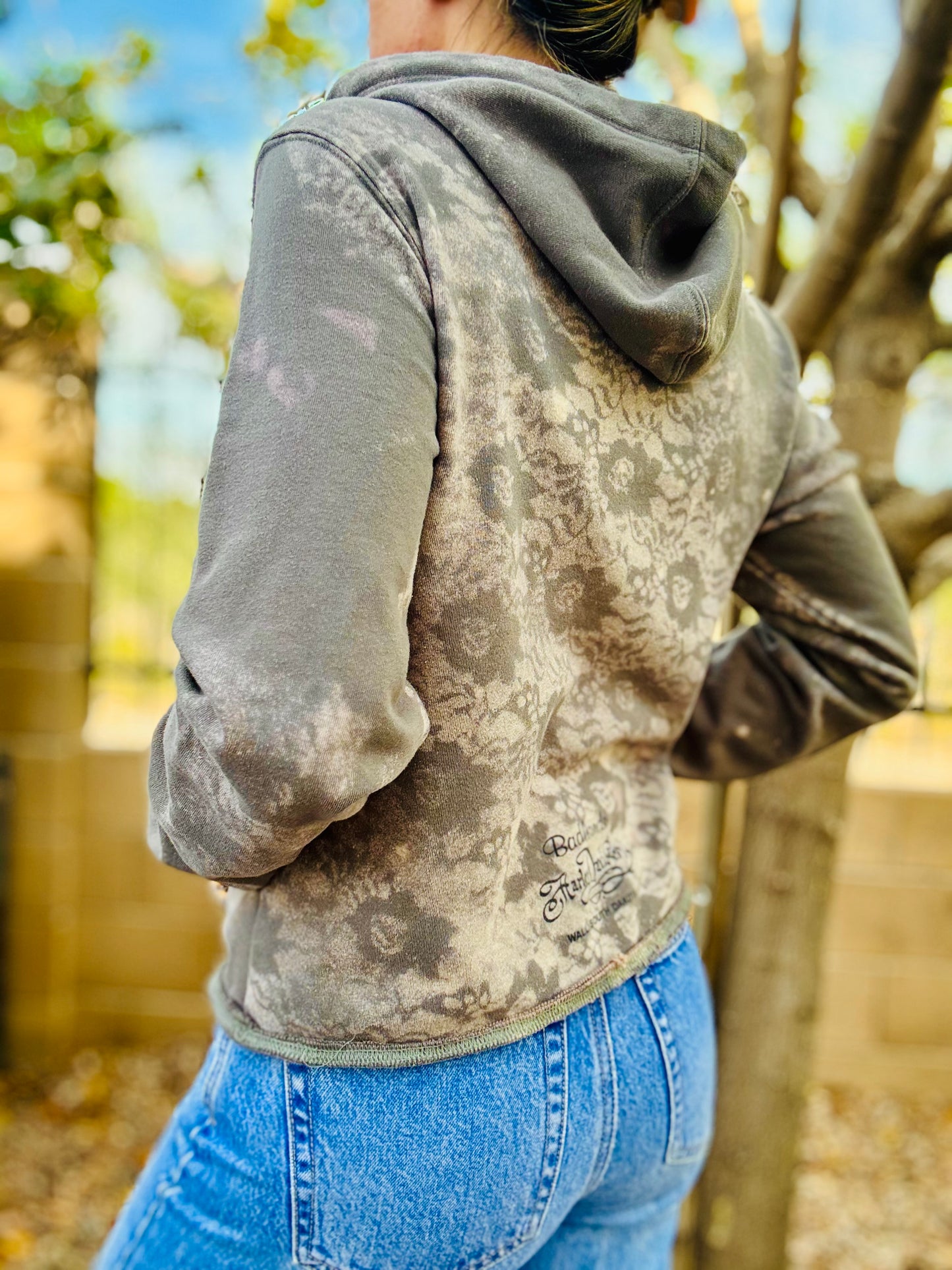 CD- NECKLACE HOODIE ORANGE AND GREY BIKE BABE  COLLAGE BABE  - lace vintage wash+ WOMENS unisex size SMALL- Cut off bottom band hem