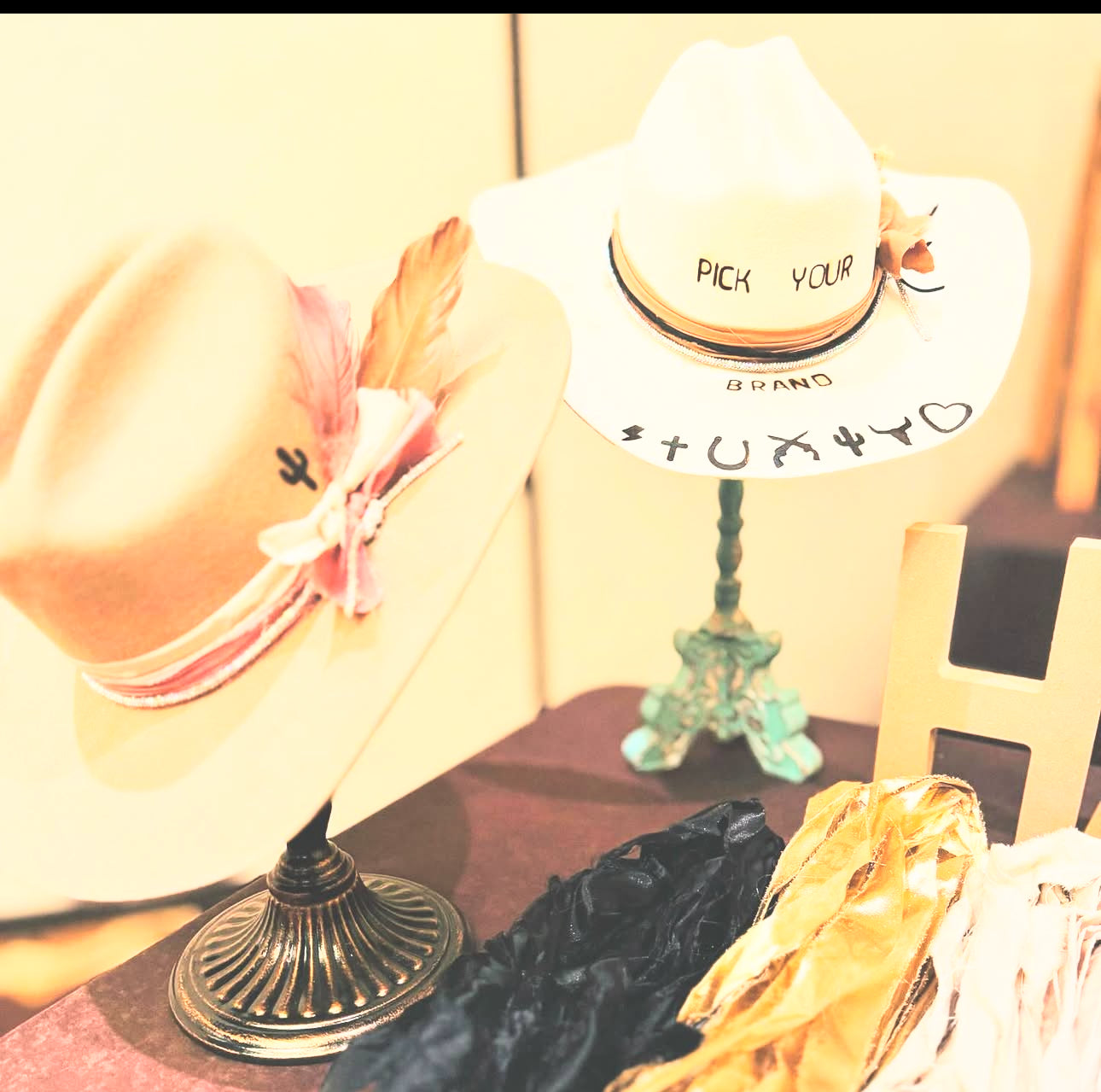 ADD ON -CUSTOM HOT BRANDING♠️