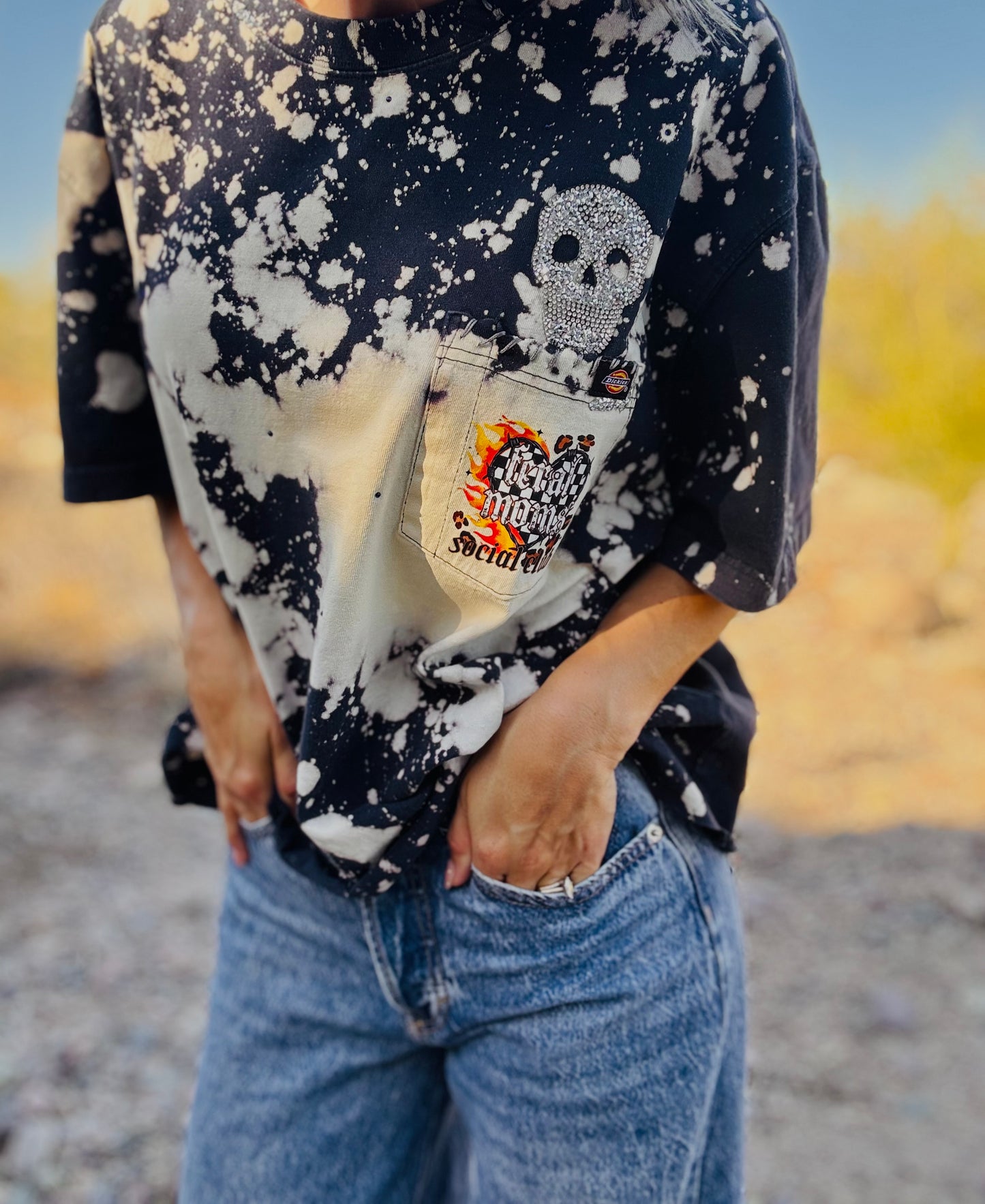 HD-feral mom social club DISTRESSED POCKET SHIRT - MENS 2XL CUT