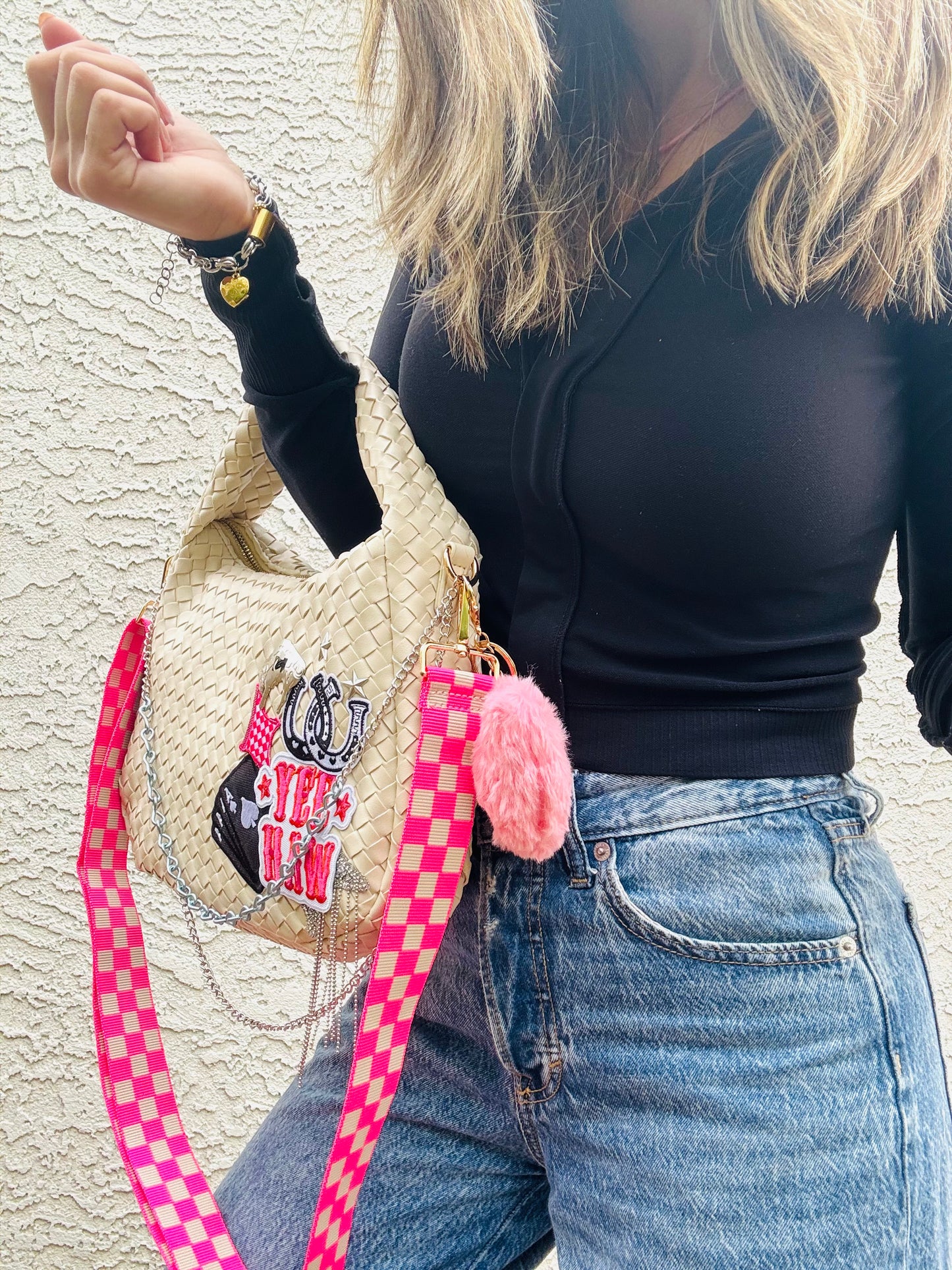 AM-yee haw buffalo concho *CHANDLER BAG**oatmeal