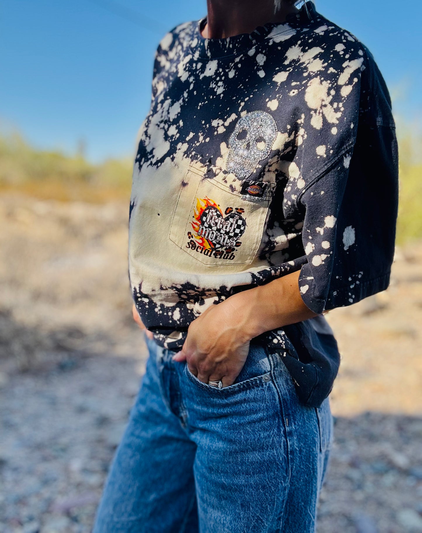HD-feral mom social club DISTRESSED POCKET SHIRT - MENS 2XL CUT