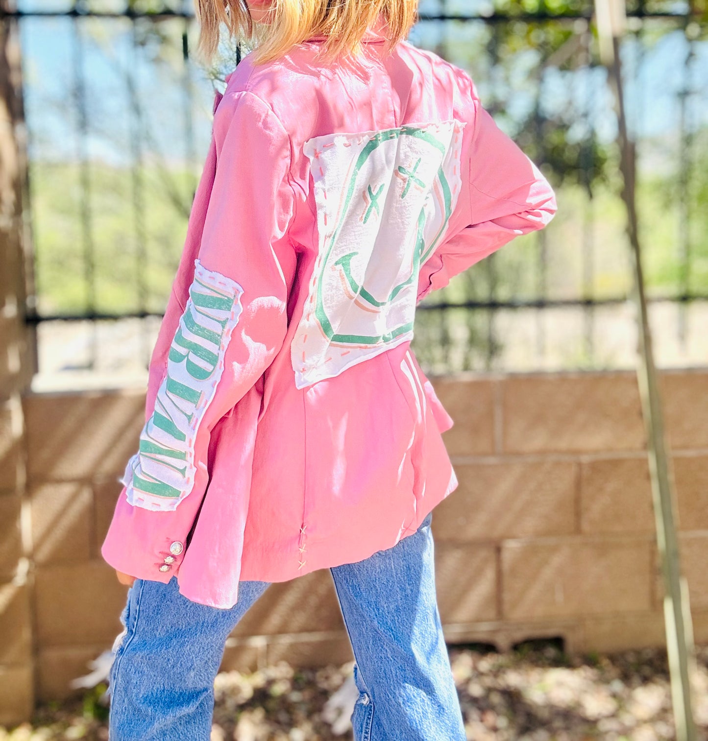 CD-pink and green retro blazer - Size 18 women’s fit blazer - size 18 converted is approx XL-2XL