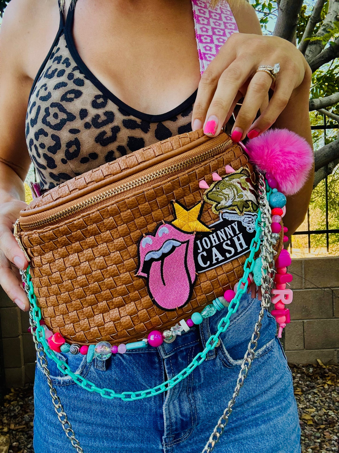 23-CASH AND BASS PINK- PHOENIX BAG - CROSSBODY WITH 2 STRAPS INCLUDED
