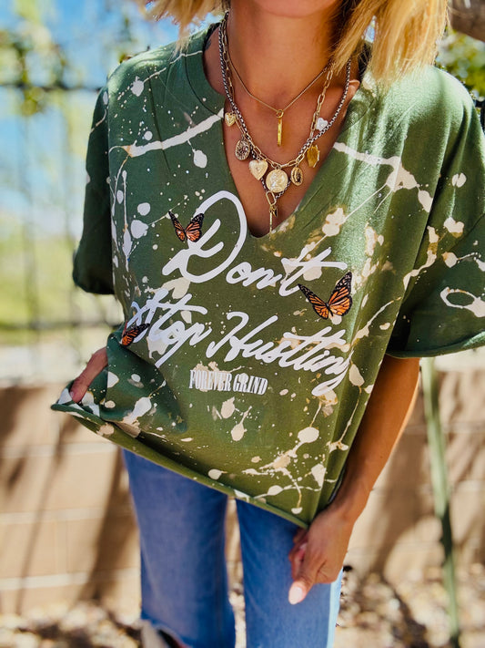 TEE-don’t stop hustling - DAD TEE LARGE