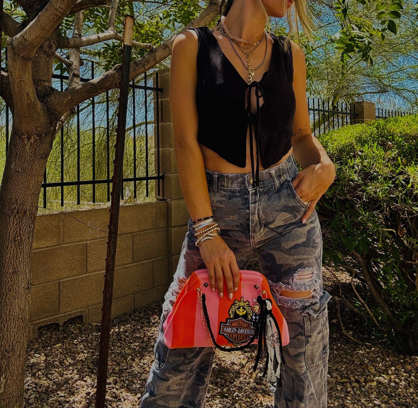 AA-BIKE BABE PINK AND ORANGE STRIPES+** LIZZIE KISS CLUTCH￼**