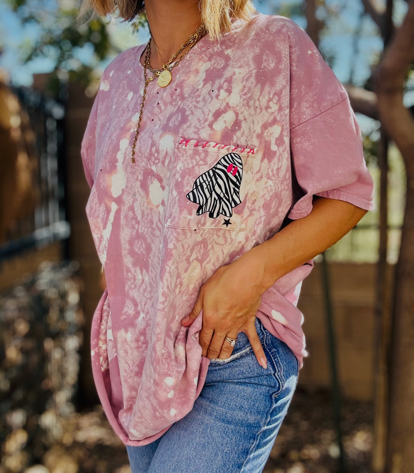 MD-zebra Ghostie LAVENDER Lace wash -HUSBAND POCKET TEE XL Cropped off hem