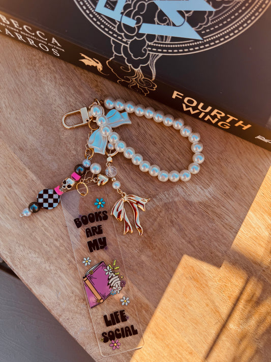 BBC-hand beaded+books are my life 1