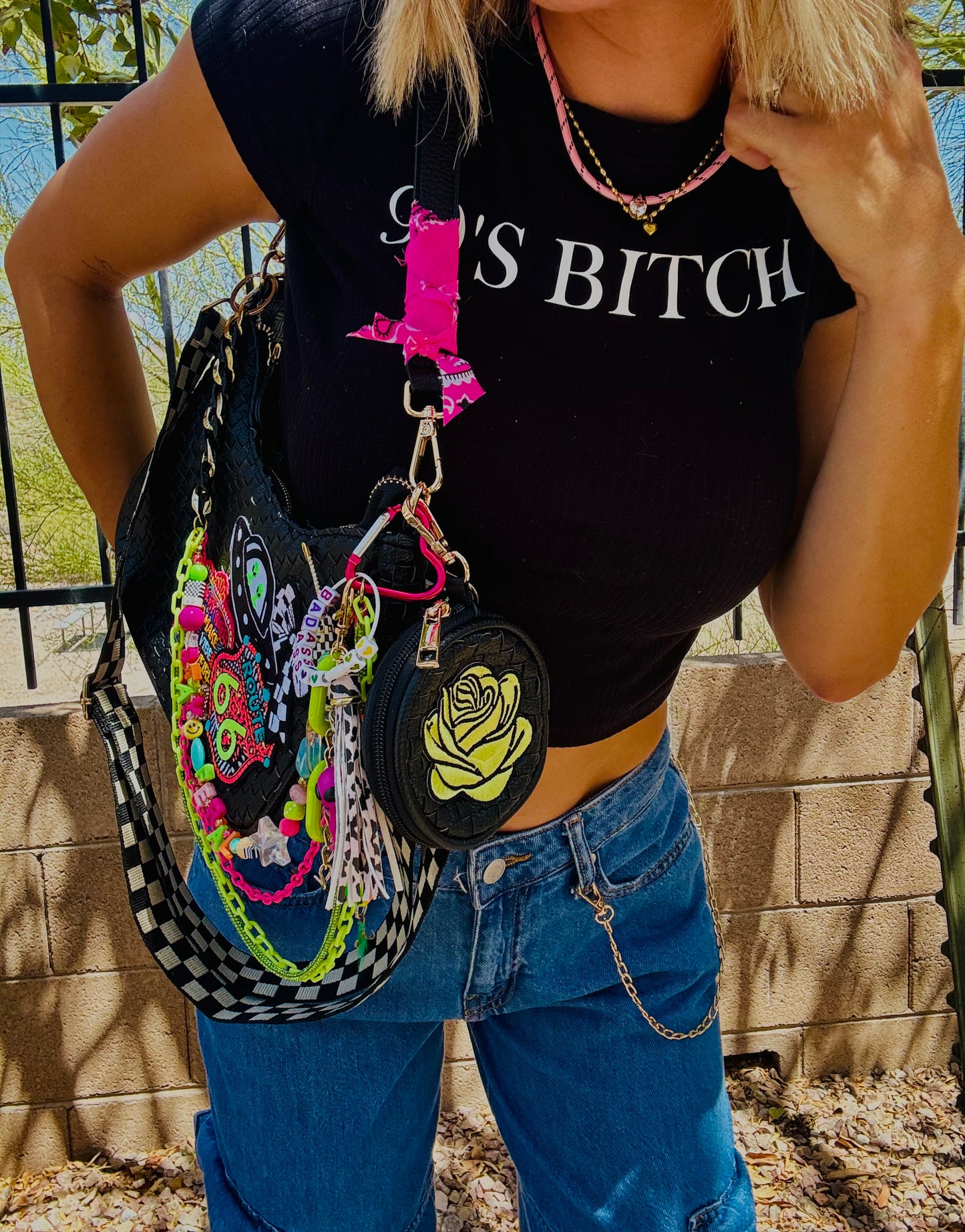 CC-embrace the weird alien babe +** The Havasu  **3 STRAPS INCLUDED